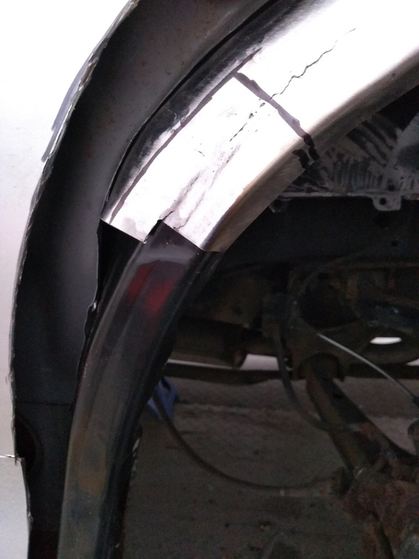 14_sill_end_plate_fitment.jpg