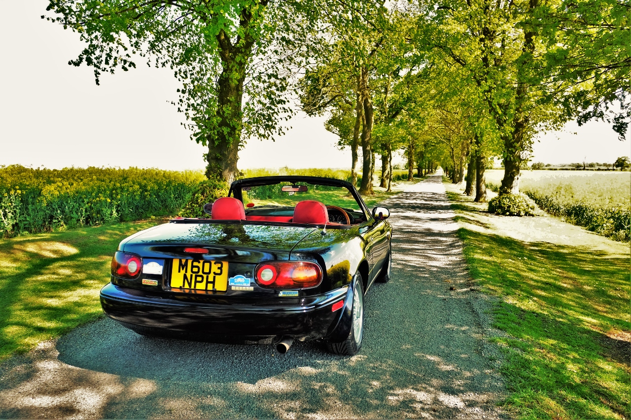 MX-5 1mb.jpg